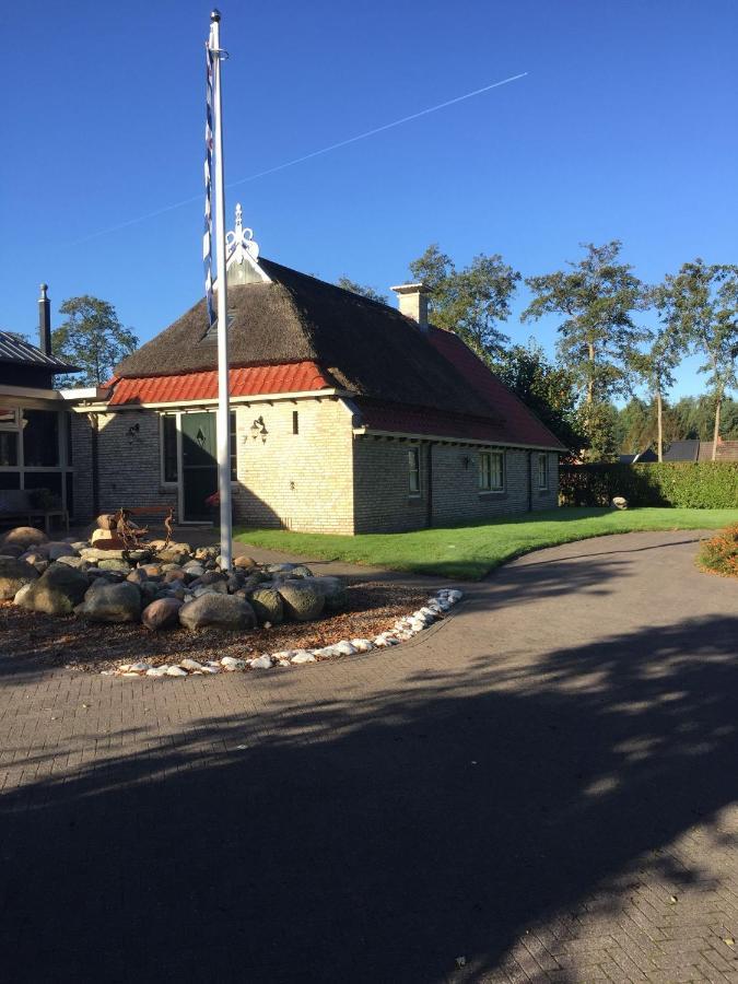 B&B Ut En Thus Sweagerbosk Экстерьер фото